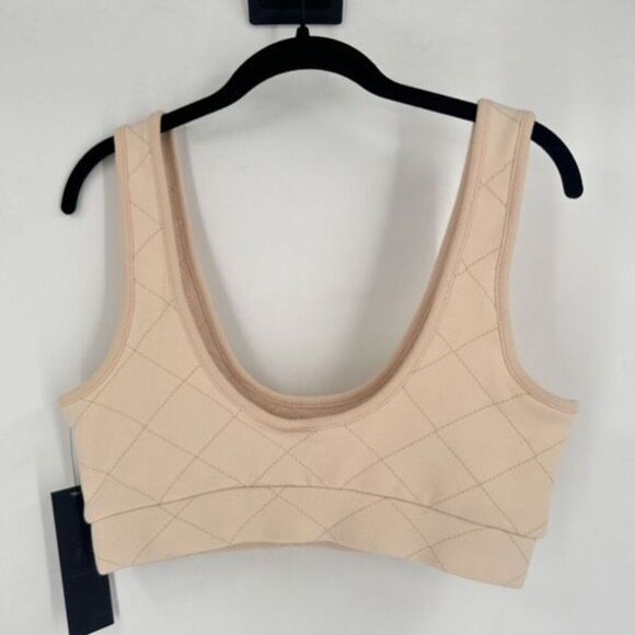 NWT Mono B Quilted Style Cream Cropped Sports Bra Tank Top Medium - Picture 3 of 10